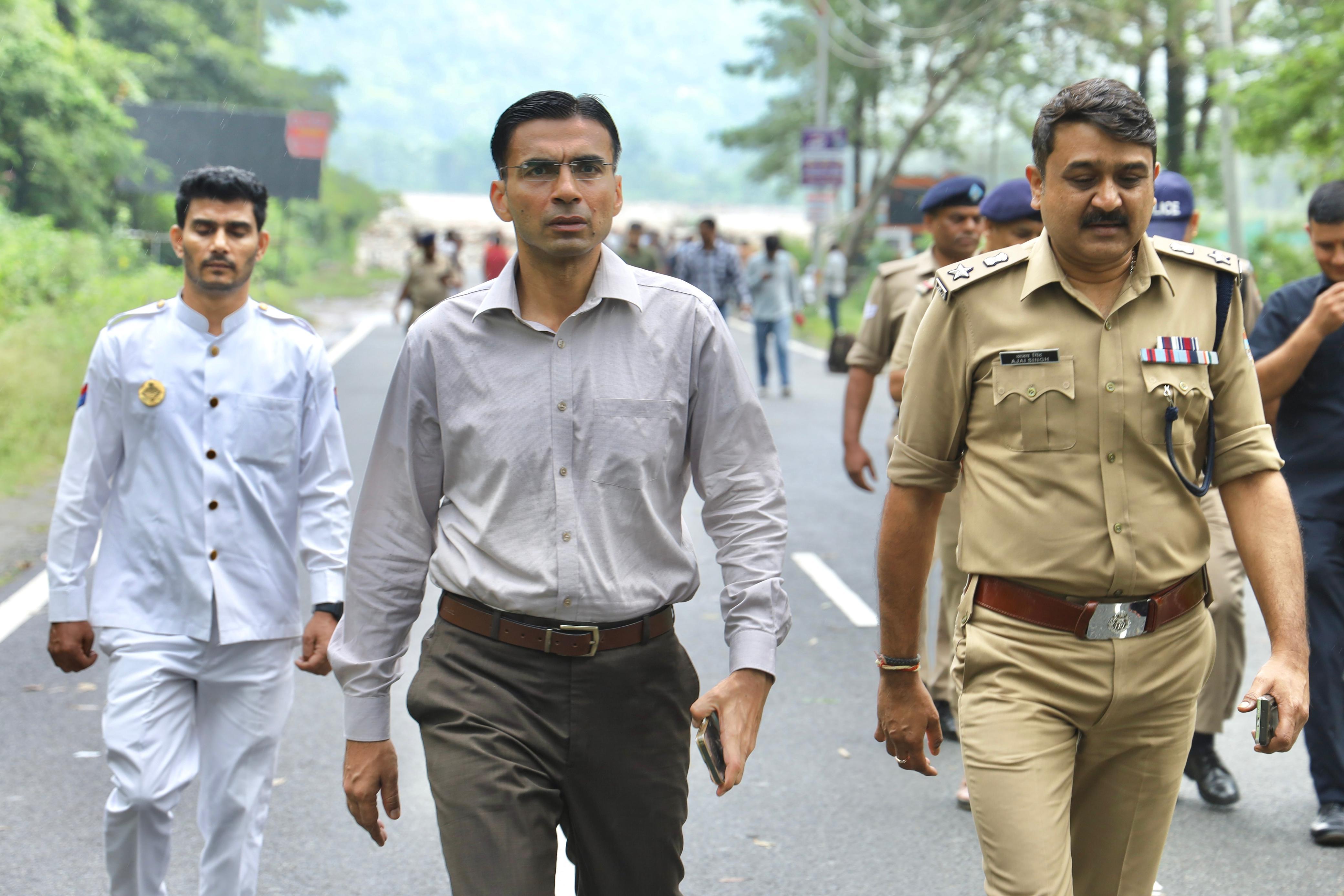 समस्याओं के त्वरित समाधान को लेकर प्रशासन सक्रिय, लोगों से पहुंचने की अपील