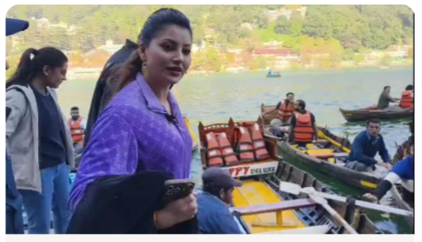 “Urvashi Rautela की नैनीताल एंट्री: ‘लेक सिटी’ में उमड़ी प्रशंसकों की भीड़”